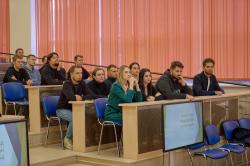 Аспирантам ПривГУПС первого года обучения показали «окно возможностей» Аспирантам ПривГУПС первого года обучения показали «окно возможностей»